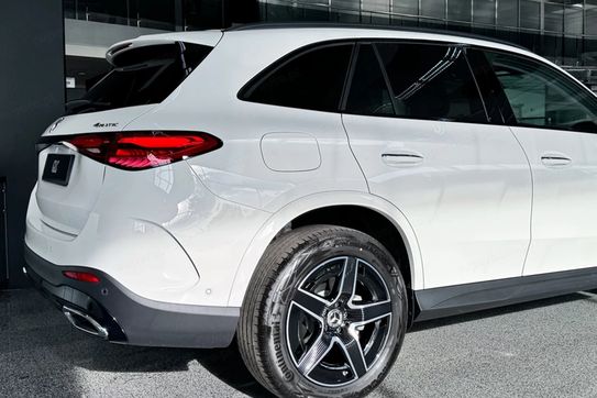 Mercedes GLC 200 4-Matic AMG Line