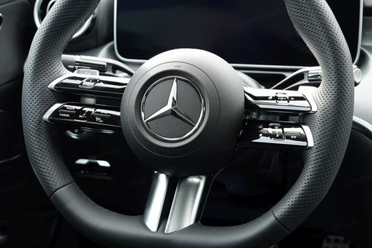 Mercedes Klasa C 200 4-Matic AMG