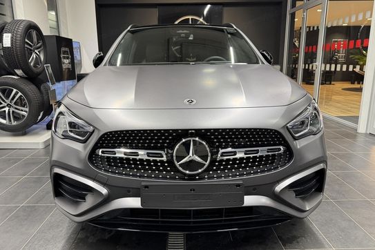 Mercedes GLA 220 4-Matic AMG Line
