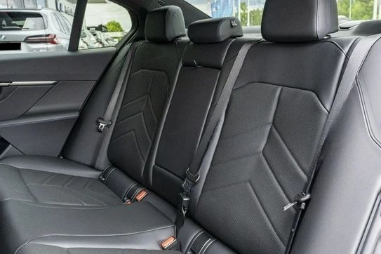 BMW Seria 5 530e M Sport