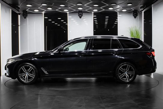 BMW Seria 5 Touring 520d Luxury Line