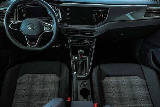 Volkswagen Polo GTI 2.0 TSI DSG