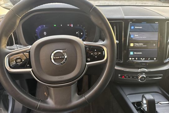 Volvo XC60 B5 B AWD Plus Dark