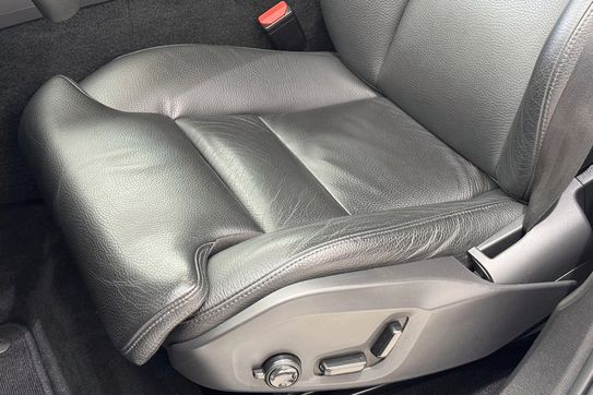 Volvo XC60 B4 B Plus Dark