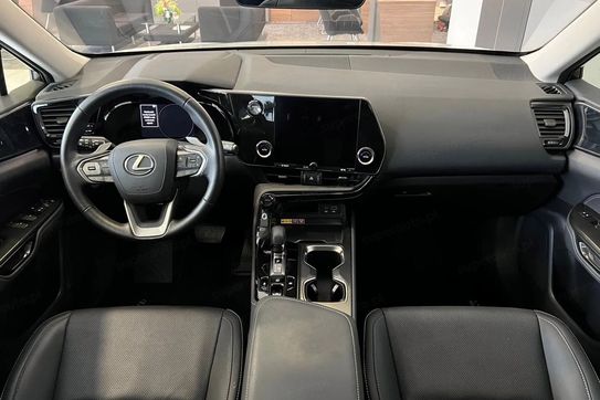 Lexus NX 350h Prestige 2WD