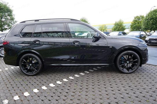 BMW X7 xDrive40d Individual Edition