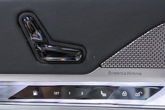 BMW Seria 7 M760e xDrive