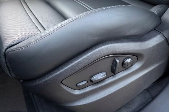 Porsche Cayenne Coupe S E-Hybrid Black Edition