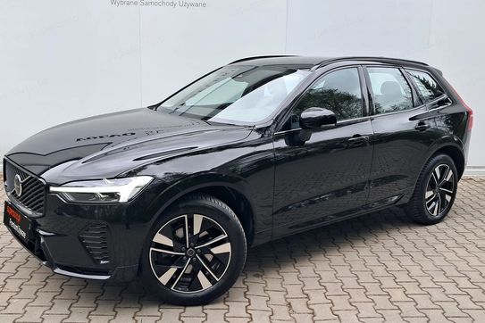 Volvo XC60 B5 B AWD Plus Dark