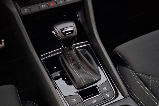 Skoda Karoq 2.0 TDI SCR 4x4 Sportline DSG