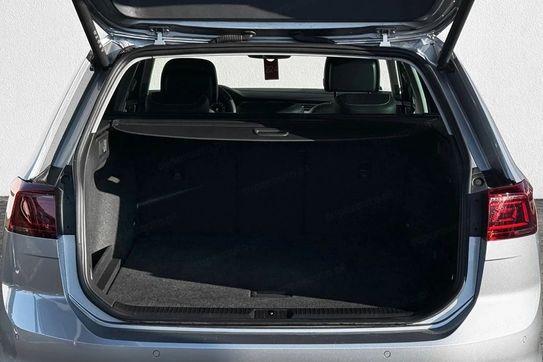 Volkswagen Passat 2.0 TDI Elegance DSG