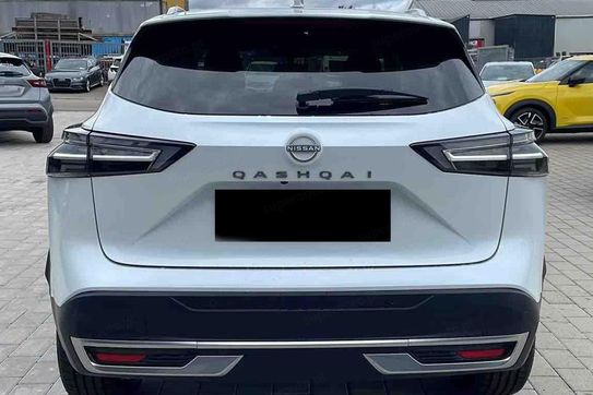 Nissan Qashqai N-Connecta Xtronic 1.3 DIG-T mHEV