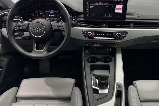 Audi A5 35 TFSI mHEV S tronic