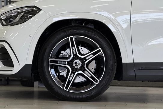 Mercedes GLA 200 AMG Line