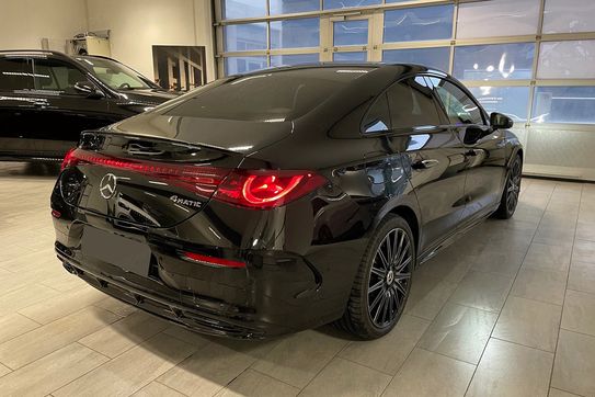 Mercedes CLA 220 4-Matic AMG Line