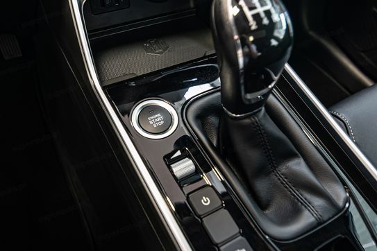 EVO CUATRO ‎1.5 BENZ + LPG FWD