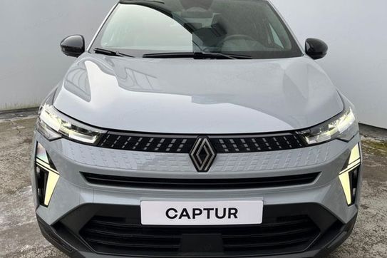 Renault Captur Techno 1.3 TCe mHEV EDC