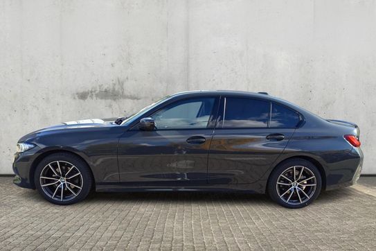 BMW Seria 3 320d xDrive mHEV aut
