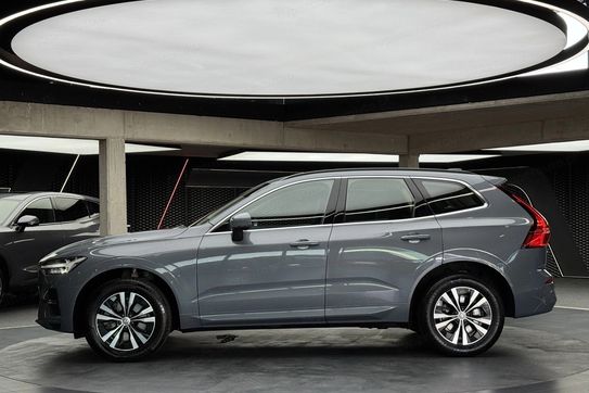 Volvo XC60 B4 D AWD Momentum Pro