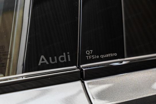Audi Q7 55 TFSI e quattro S Line