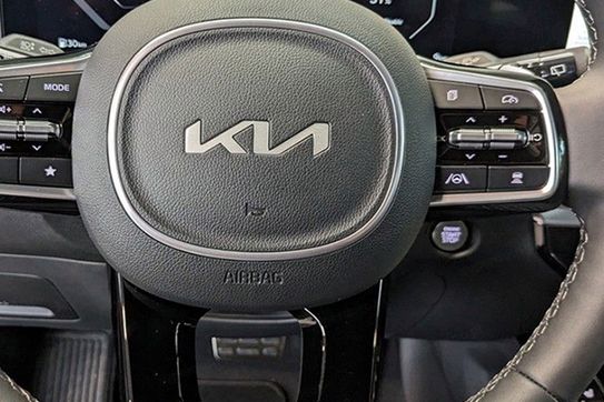 Kia Sorento 1.6 HEV Prestige Line 4WD  6os.