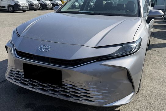 Toyota Camry Comfort 2.5 Hybrid Dynamic Force