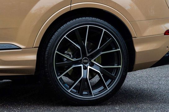 Audi Q7 TFSI quattro S Line