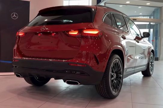 Mercedes GLA 200 AMG Line