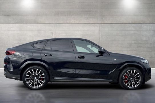 BMW X6 xDrive40i mHEV sport-aut
