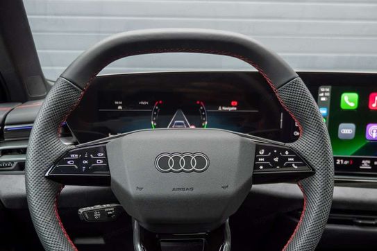 Audi A6 TDI quattro S line Avant