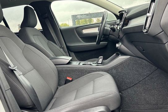 Volvo XC40 T3 Momentum Pro