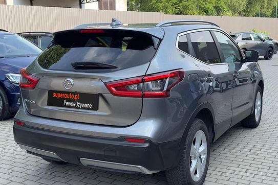Nissan Qashqai 1.3 DIG-T N-Connecta DCT