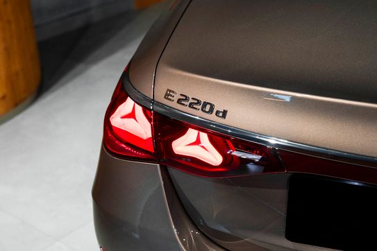 Mercedes Klasa E 220 d 4-Matic AMG