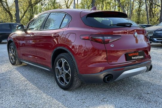 Alfa Romeo Stelvio Turbo TI Q4 aut