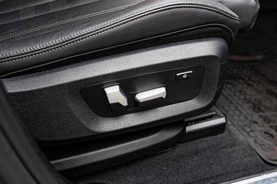 BMW X6 xDrive40i mHEV sport-aut