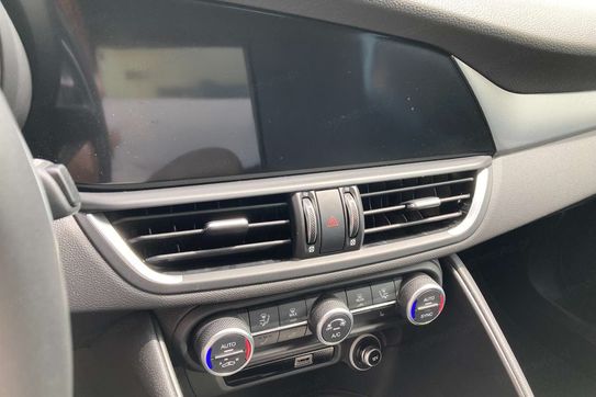 Alfa Romeo Giulia 2.0 Turbo Veloce Q4