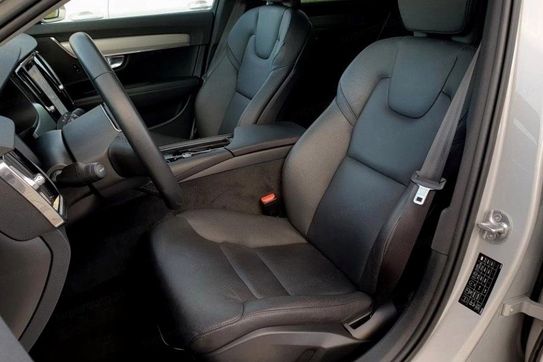 Volvo V90 B4 D Momentum Pro