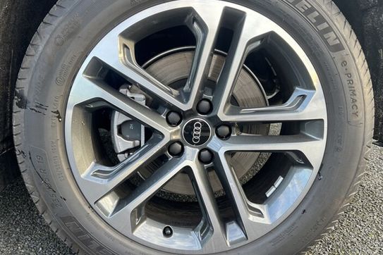 Audi Q5 TFSI quattro advanced