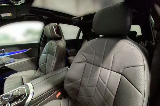 BMW Seria 7 750e PHEV xDrive