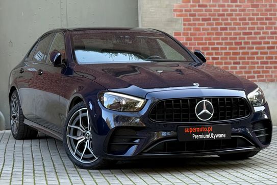 Mercedes Klasa E 220 d 4-Matic AMG Line