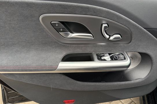 Mercedes CLA 220 4-Matic AMG Line