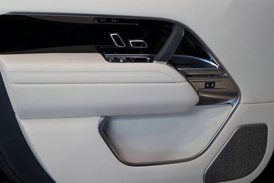 Land Rover Range Rover 3.0 P460e Autobiography