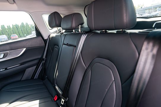 Chery Tiggo 7 Prestige 1.5 T-GDI Super Hybrid DHT