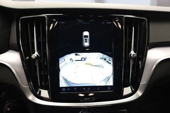 Volvo V60 T6 AWD Plug-In Hybrid Core