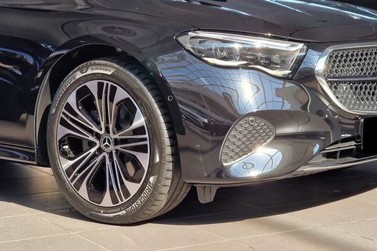 Mercedes Klasa E 200  4-Matic Avantgarde