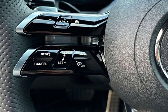 Mercedes GLC Coupe 300 4-Matic AMG Line