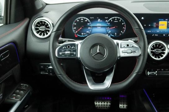 Mercedes GLB 200 4-Matic AMG Line 8G-DCT