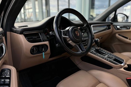Porsche Macan Macan