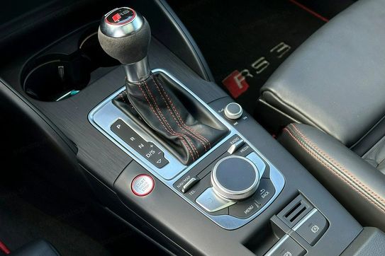 Audi A3 RS3 2.5 TFSI quattro S tronic