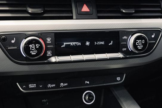 Audi A4 40 Tfsi Mhev s Line s Tronic